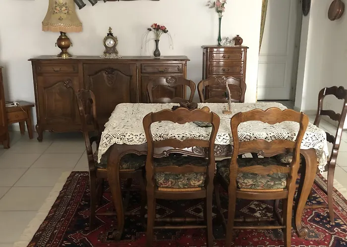 Location Sur Les Terrasses Du Centre Appt 4 A 6 Personnes شقة *